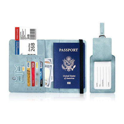 Intérieur du porte-passeport TRIPKIM : emplacements passeport, cartes bancaires, SIM et carte d'embarquement